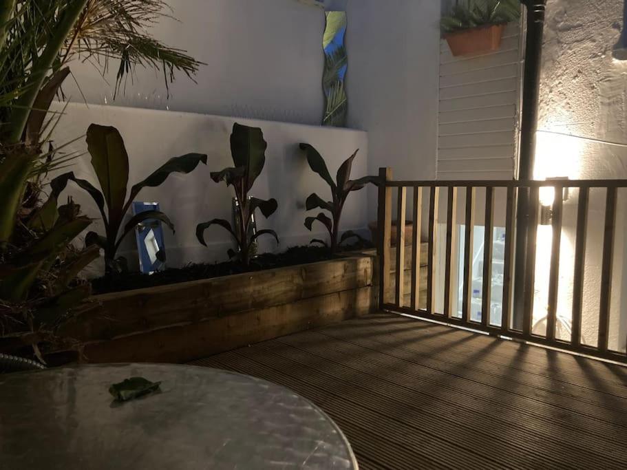 Apartamento Brighton Palms Exterior foto